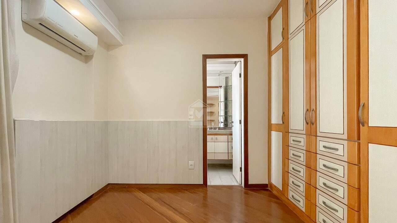 Apartamento à venda com 3 quartos, 160m² - Foto 12