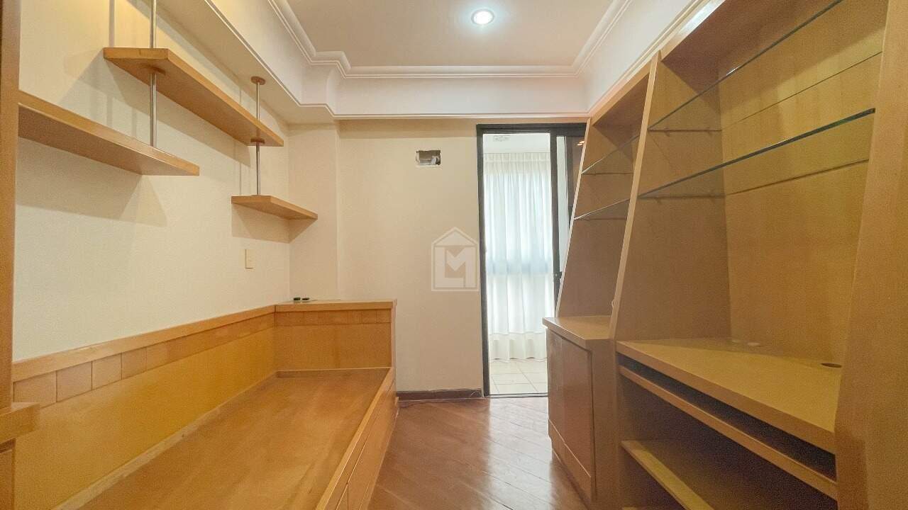 Apartamento à venda com 3 quartos, 160m² - Foto 16