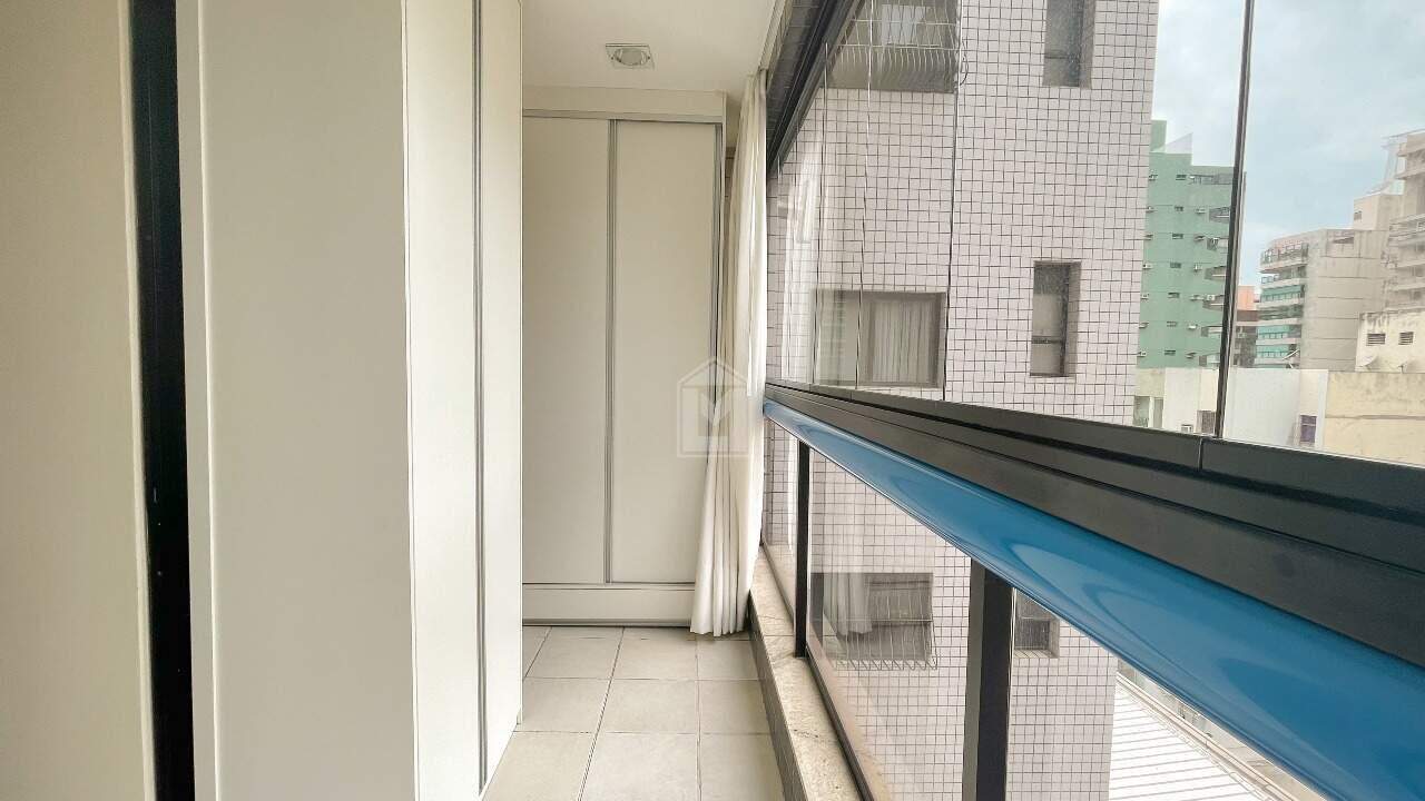 Apartamento à venda com 3 quartos, 160m² - Foto 17