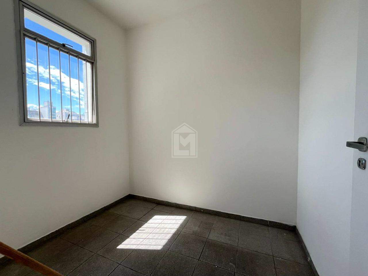 Apartamento à venda com 4 quartos, 167m² - Foto 23