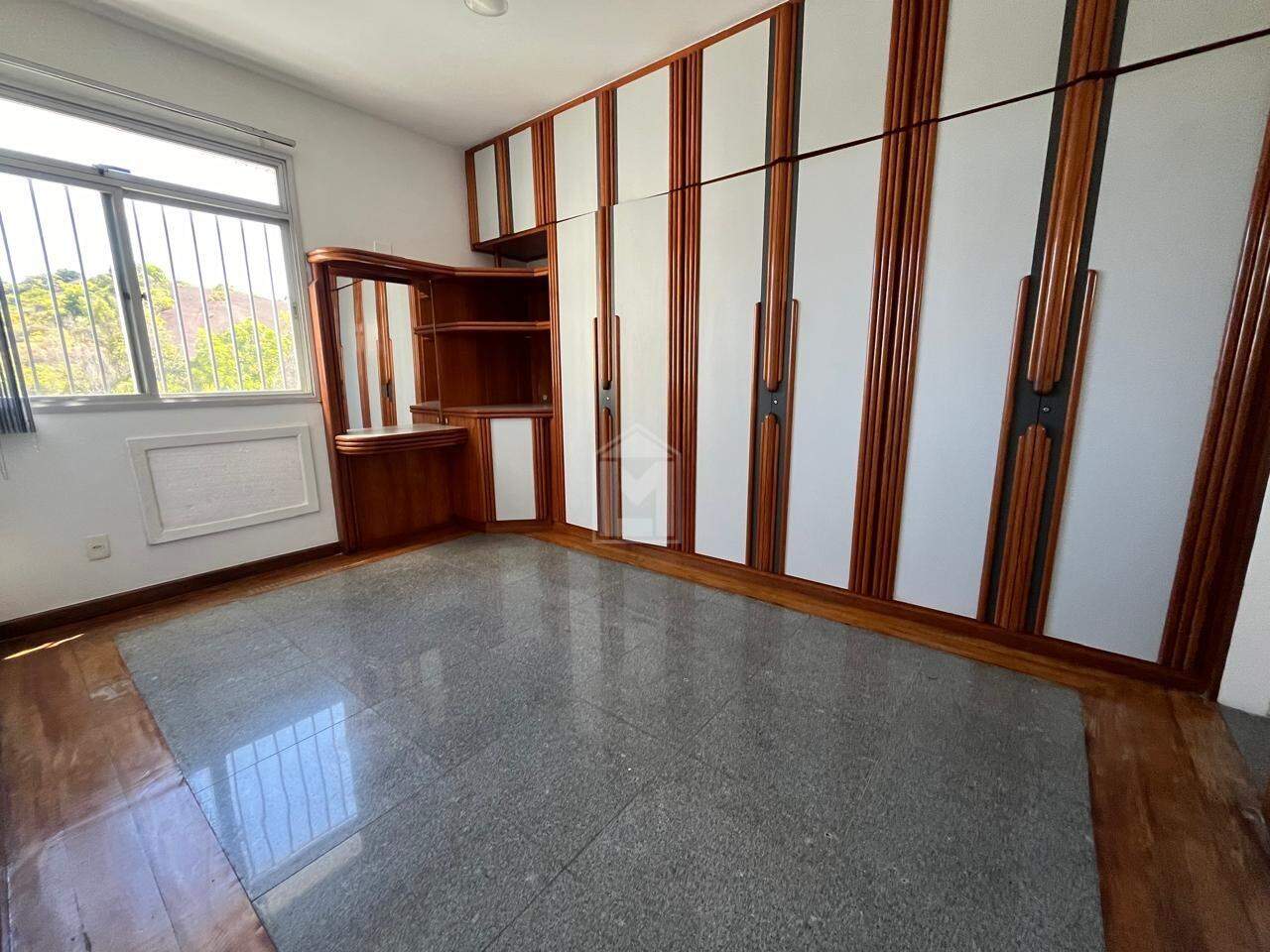 Apartamento à venda com 4 quartos, 167m² - Foto 19