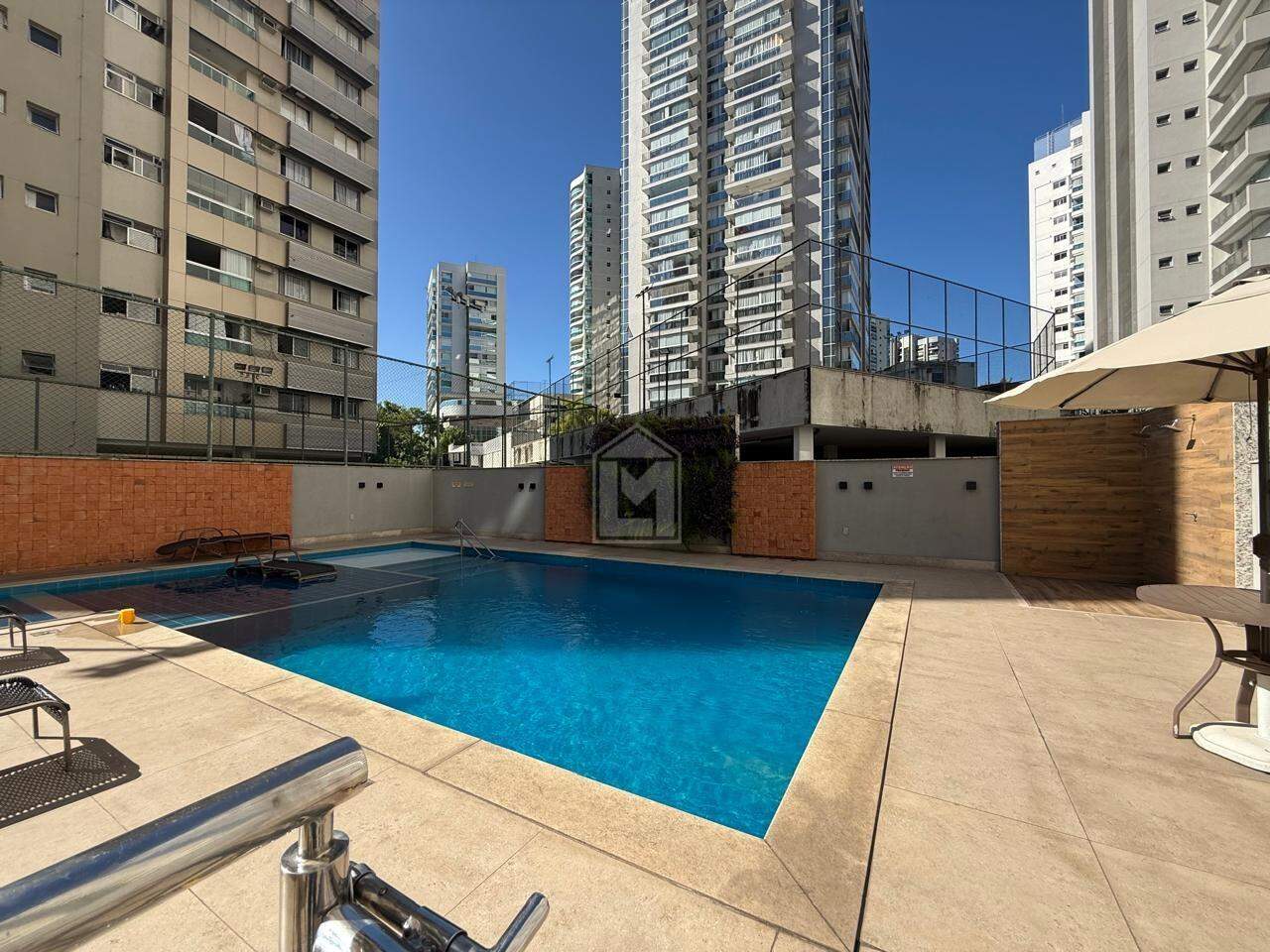 Apartamento para alugar com 4 quartos, 160m² - Foto 25