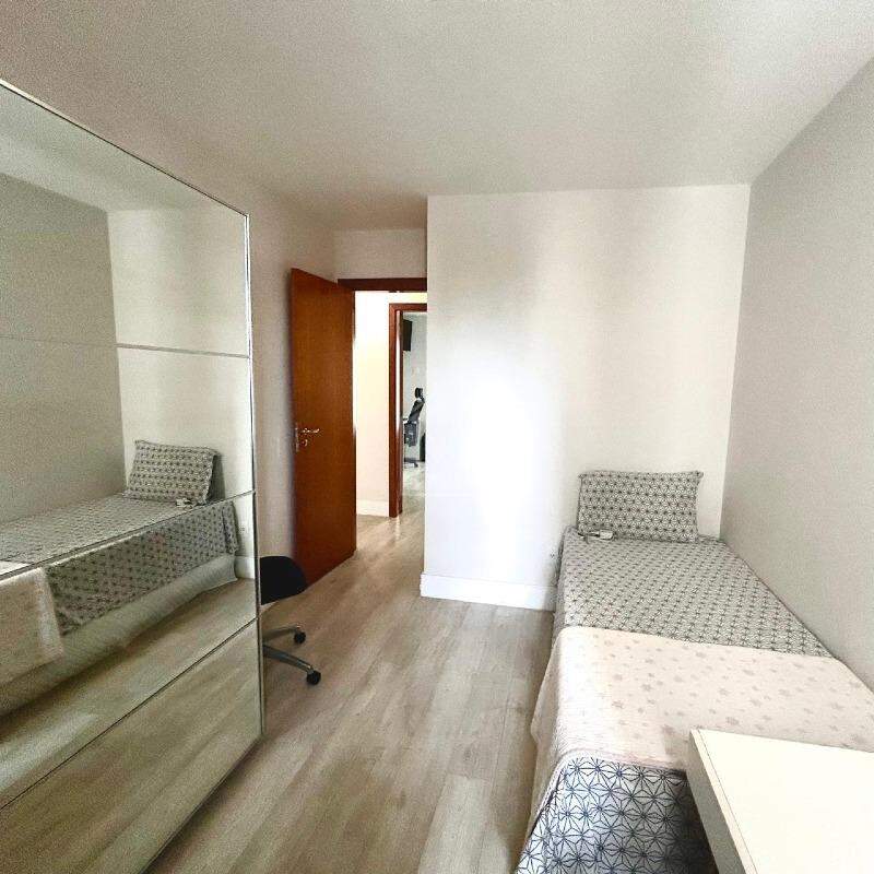 Apartamento à venda com 2 quartos, 80m² - Foto 12