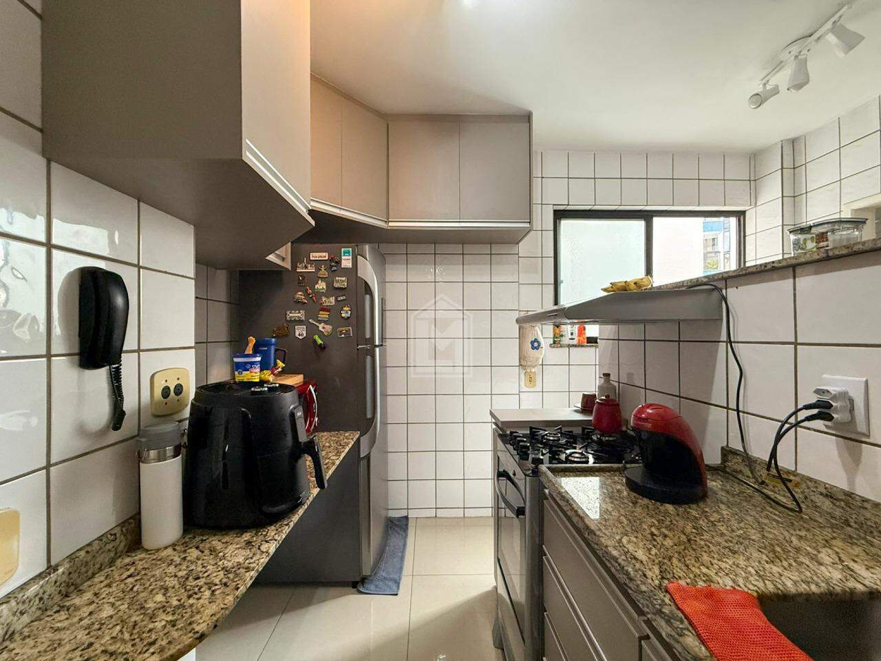 Apartamento à venda no Praia do Canto: Apto venda 2 quartos com suite na Praia do Canto