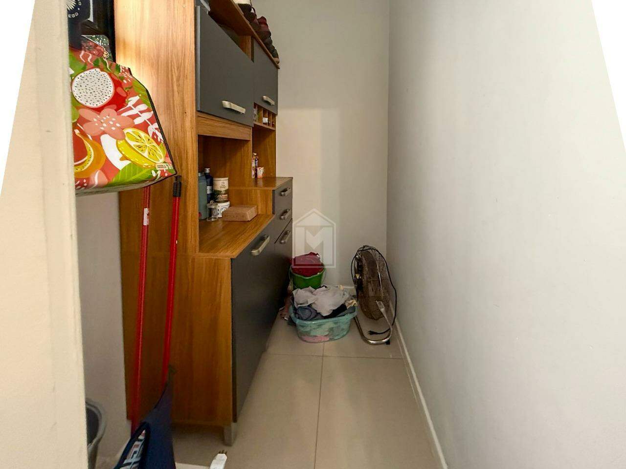 Apartamento à venda com 2 quartos, 75m² - Foto 18