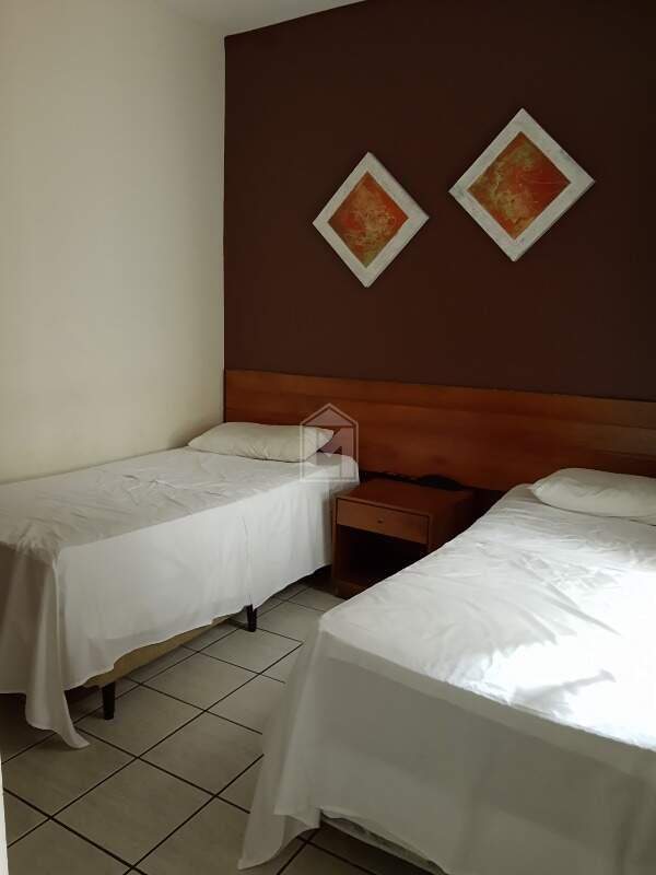 Apartamento para alugar com 1 quarto, 57m² - Foto 3