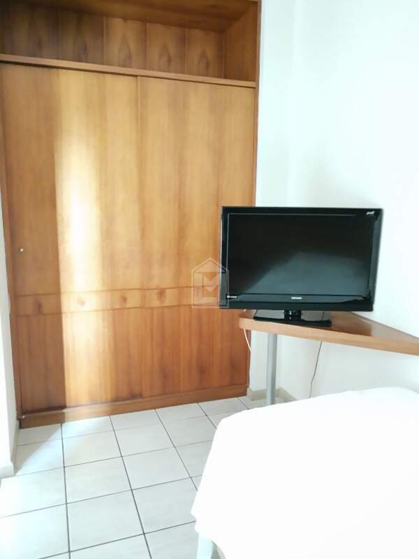 Apartamento para alugar com 1 quarto, 57m² - Foto 4