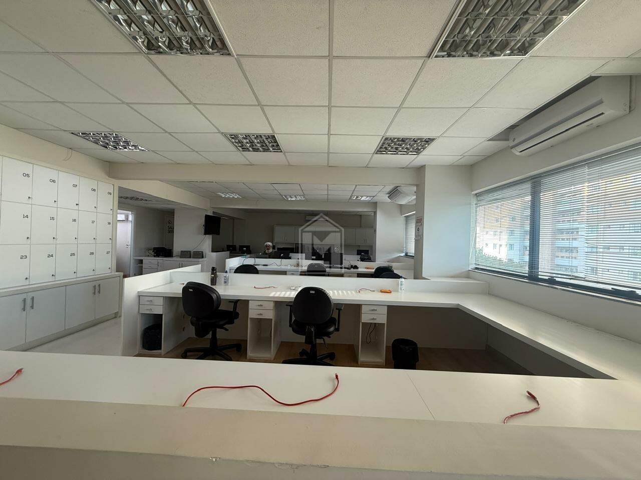 Sala à venda no Enseada do Suá: Conjunto de salas Enseada do Sua