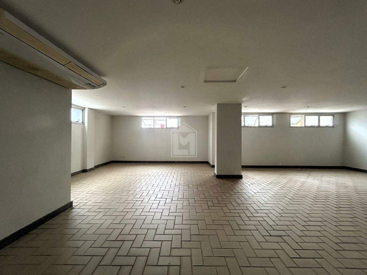 Apartamento à venda com 3 quartos, 136m² - Foto 24