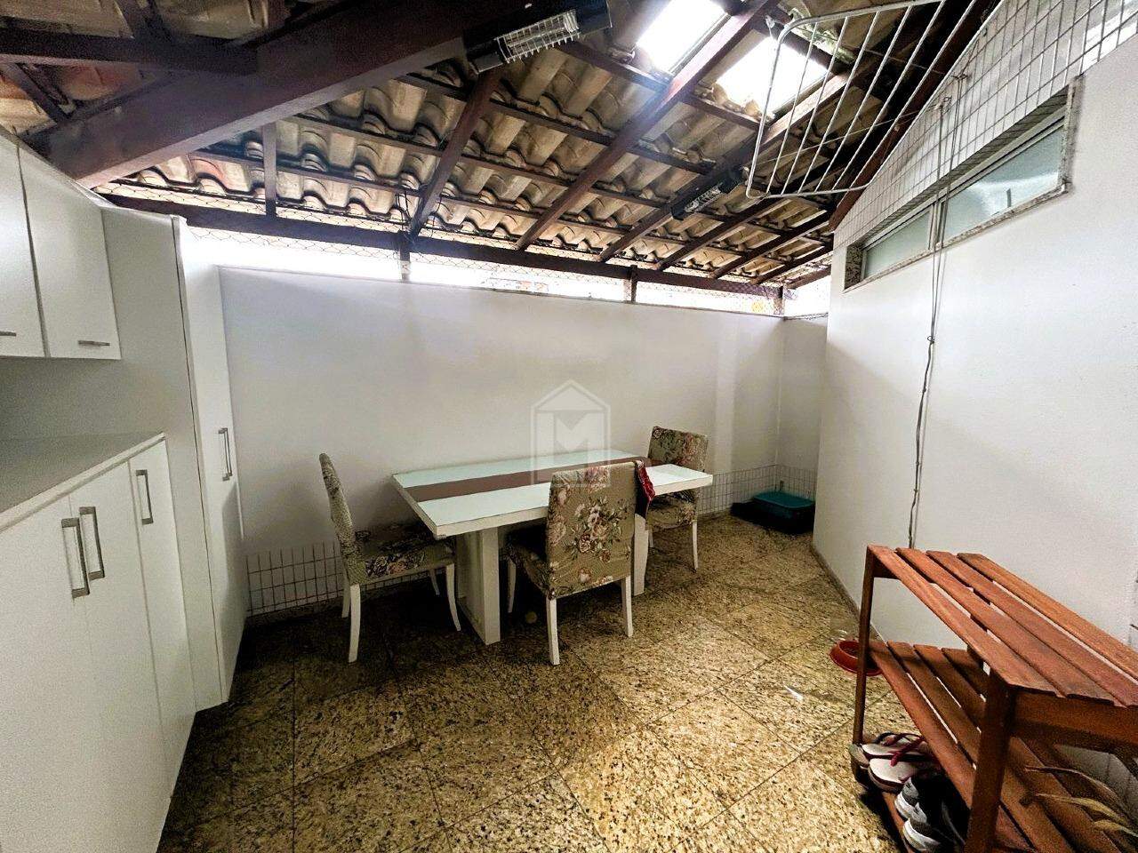Apartamento à venda com 3 quartos, 136m² - Foto 21