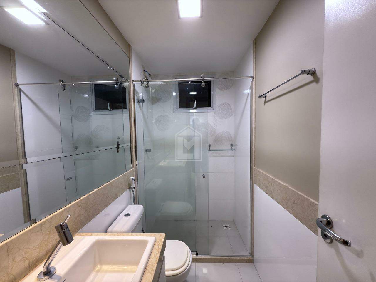 Apartamento para alugar com 2 quartos, 60m² - Foto 8