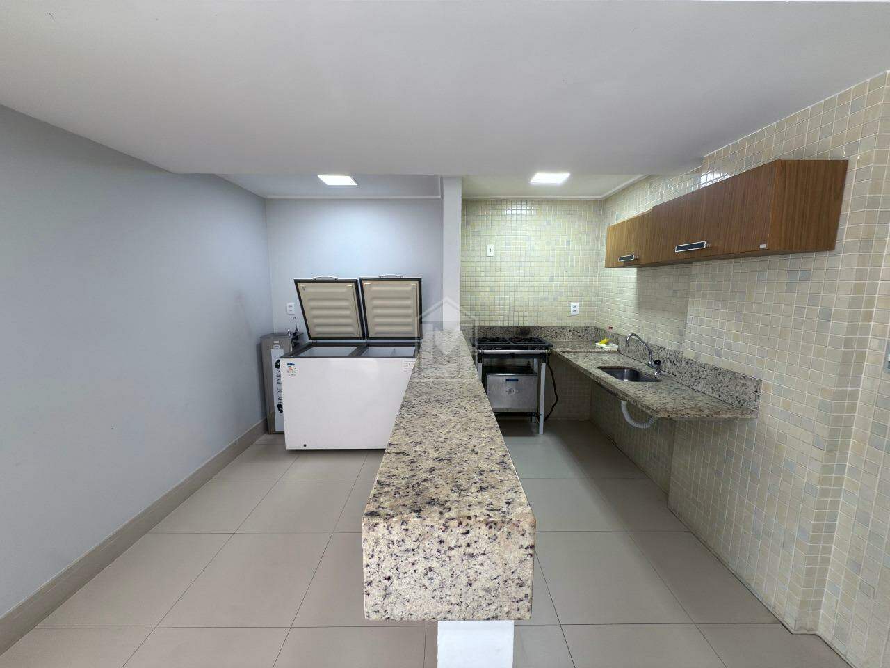 Apartamento para alugar com 2 quartos, 60m² - Foto 19