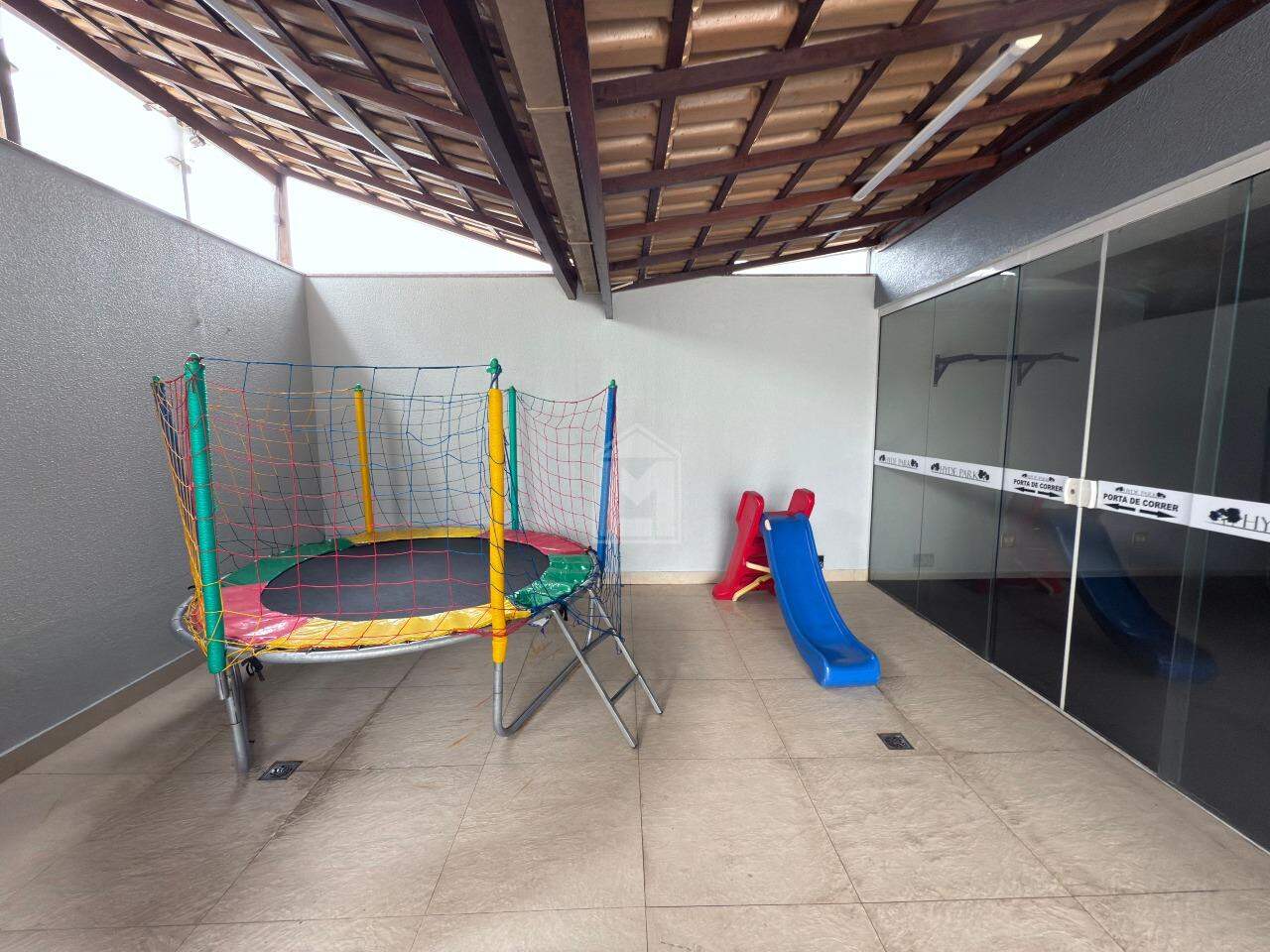 Apartamento para alugar com 2 quartos, 60m² - Foto 18