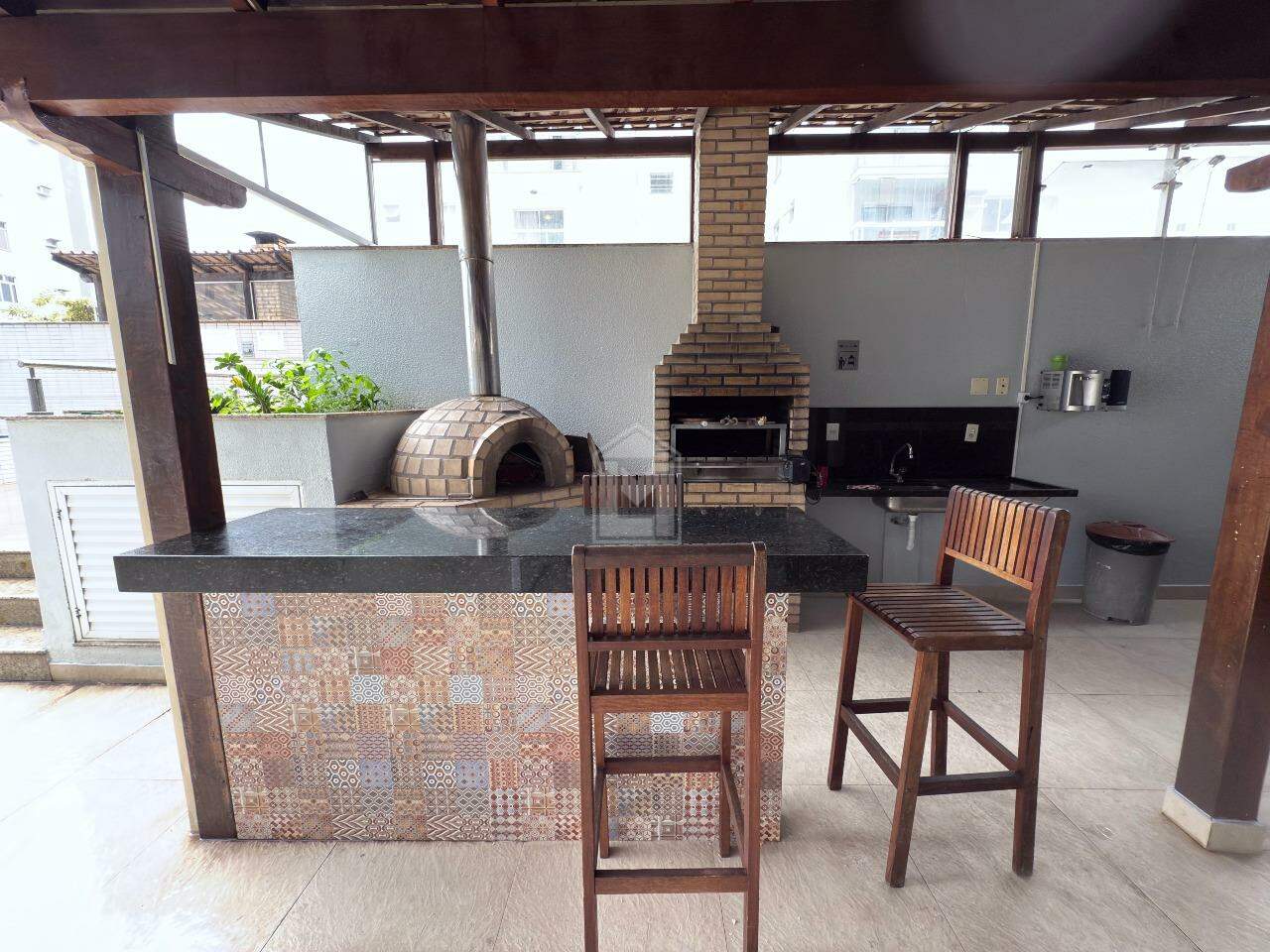 Apartamento para alugar com 2 quartos, 60m² - Foto 17