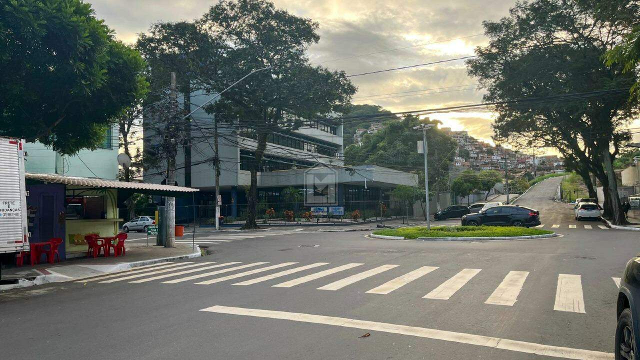Loja-Salão para alugar com 1 quarto, 75m² - Foto 14