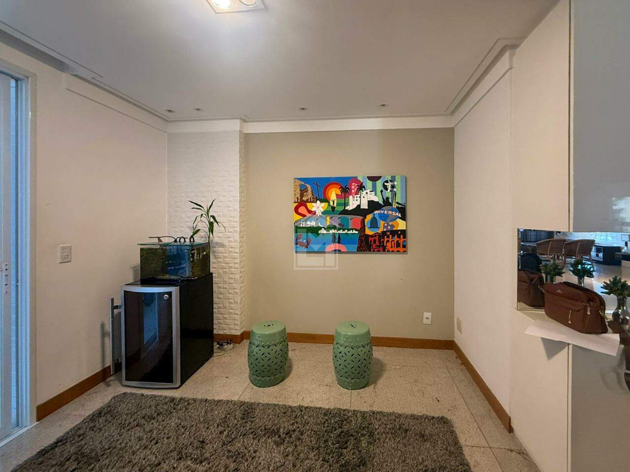 Apartamento para alugar com 4 quartos, 217m² - Foto 16