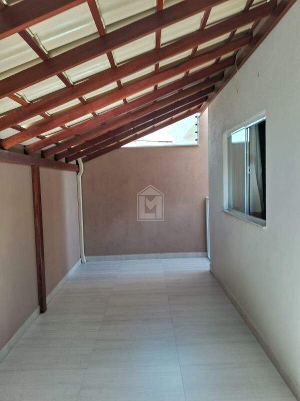 Casa à venda com 2 quartos, 83m² - Foto 20