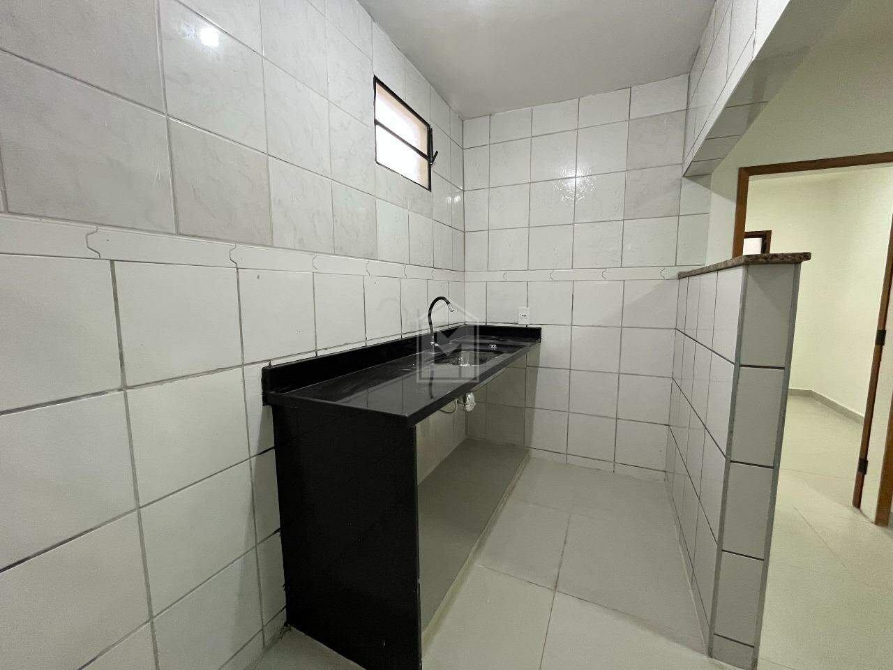 Casa para alugar com 3 quartos, 75m² - Foto 19