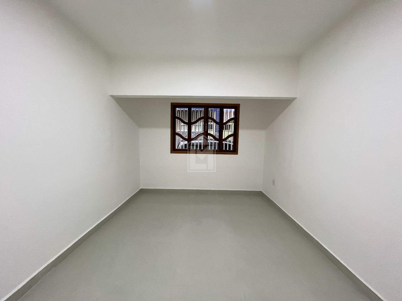 Casa para alugar com 3 quartos, 75m² - Foto 12