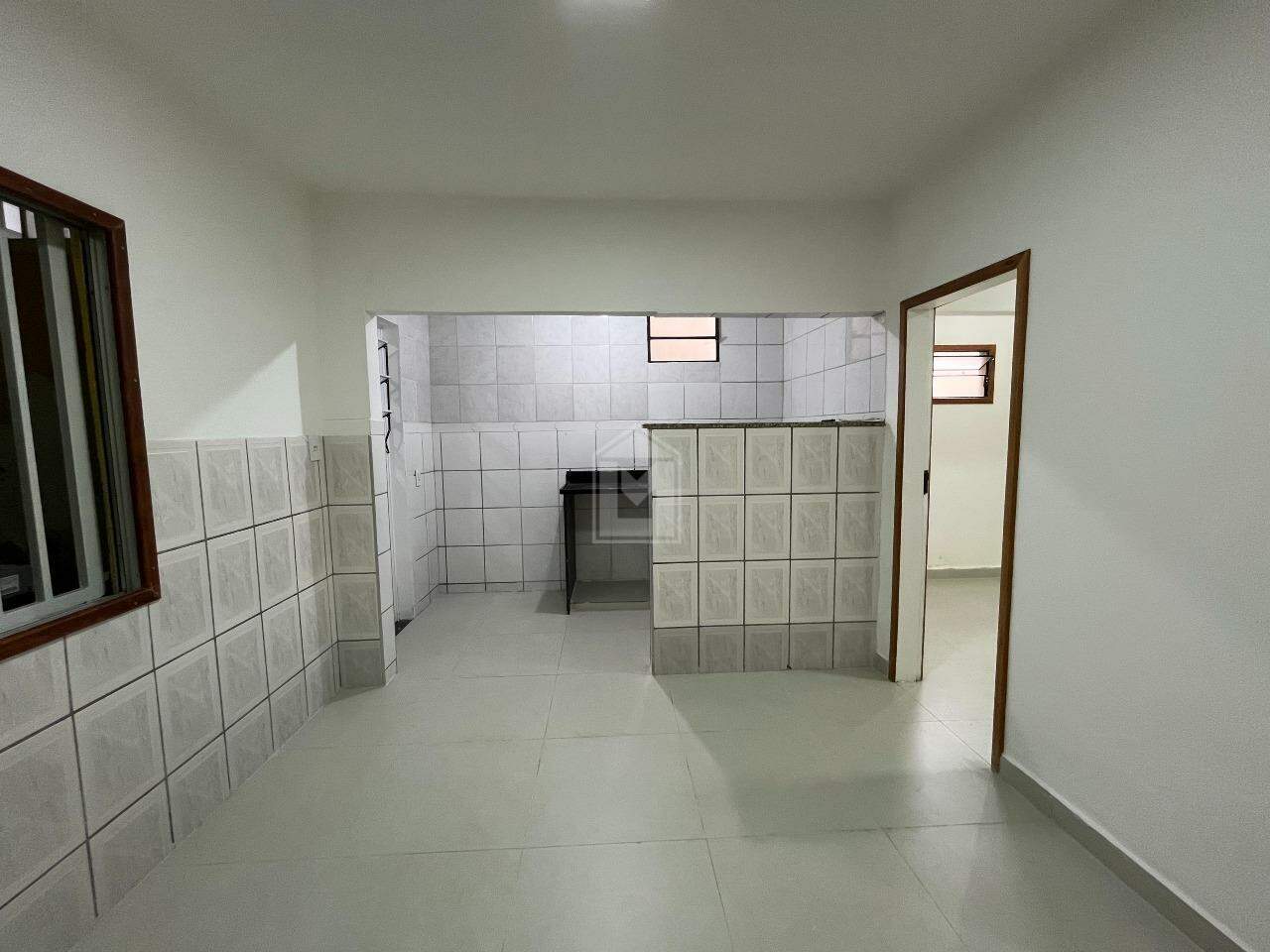 Casa para alugar com 3 quartos, 75m² - Foto 15