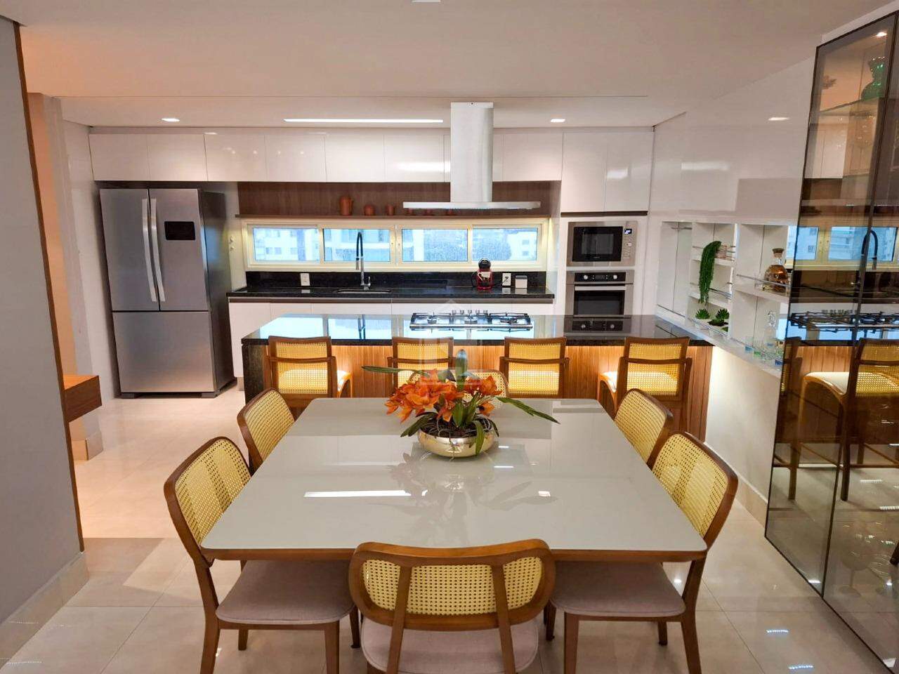 Apartamento, 3 quartos, 127 m² - Foto 1