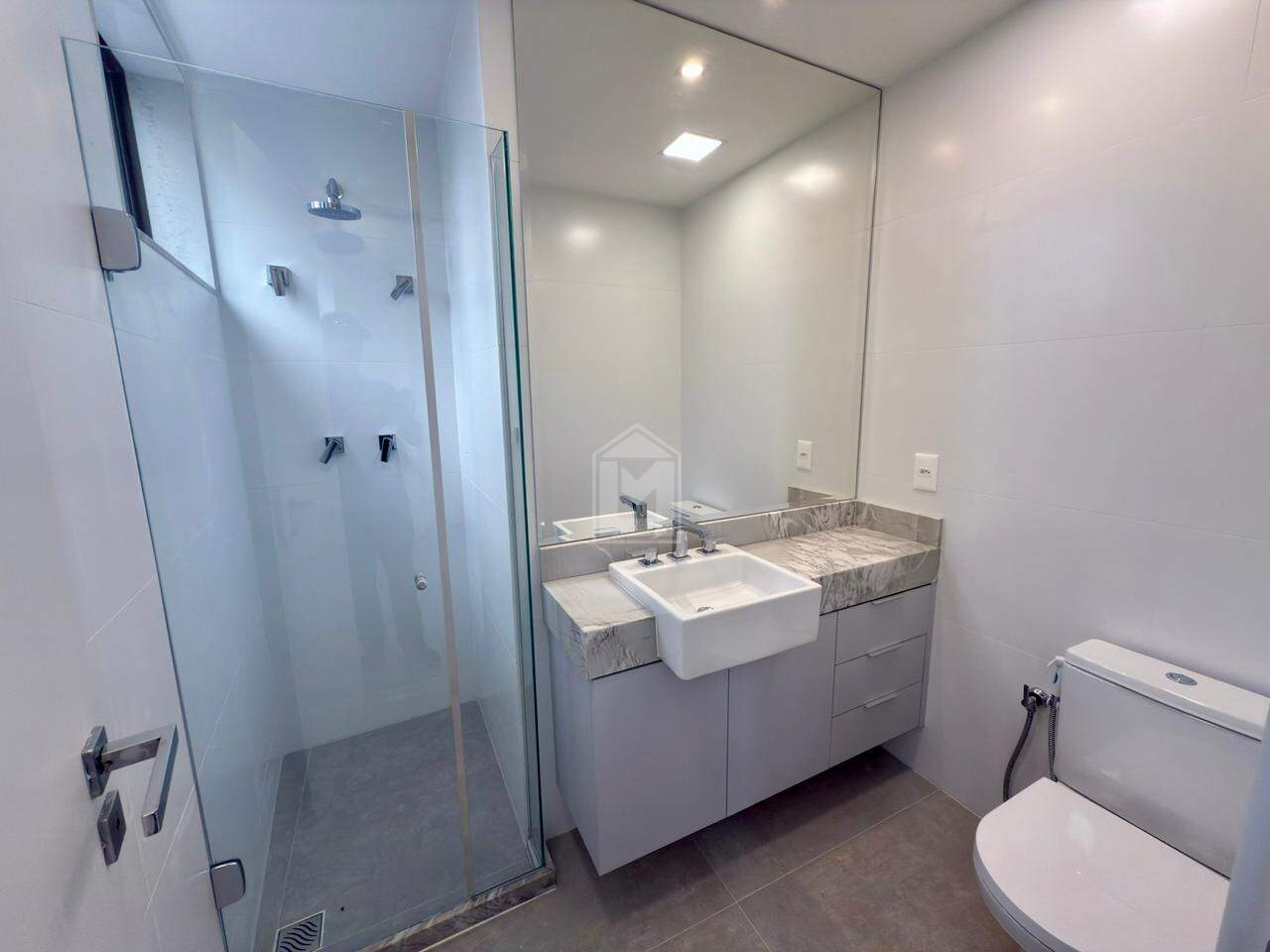 Apartamento à venda com 3 quartos, 120m² - Foto 11