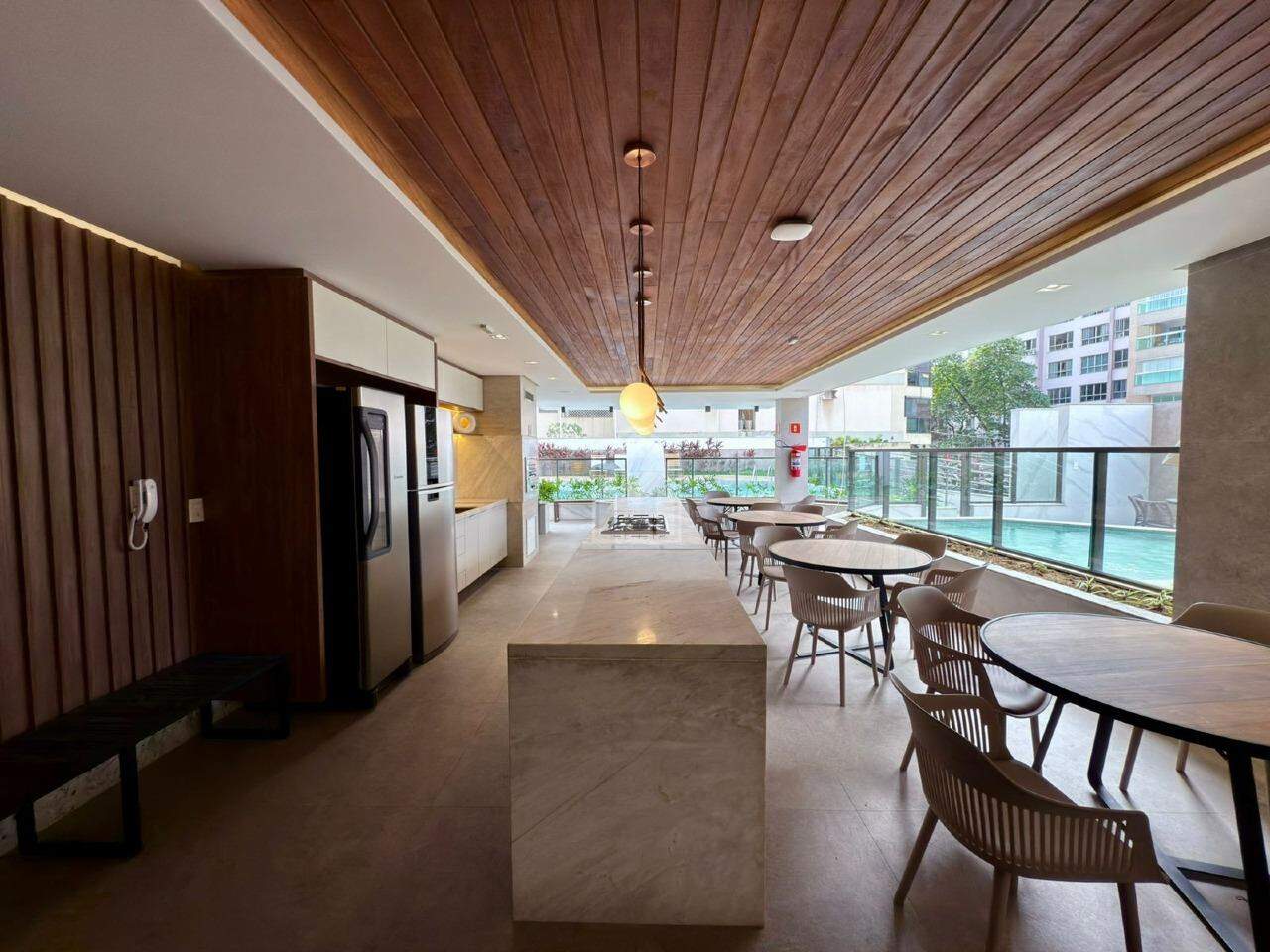 Apartamento à venda com 3 quartos, 120m² - Foto 25