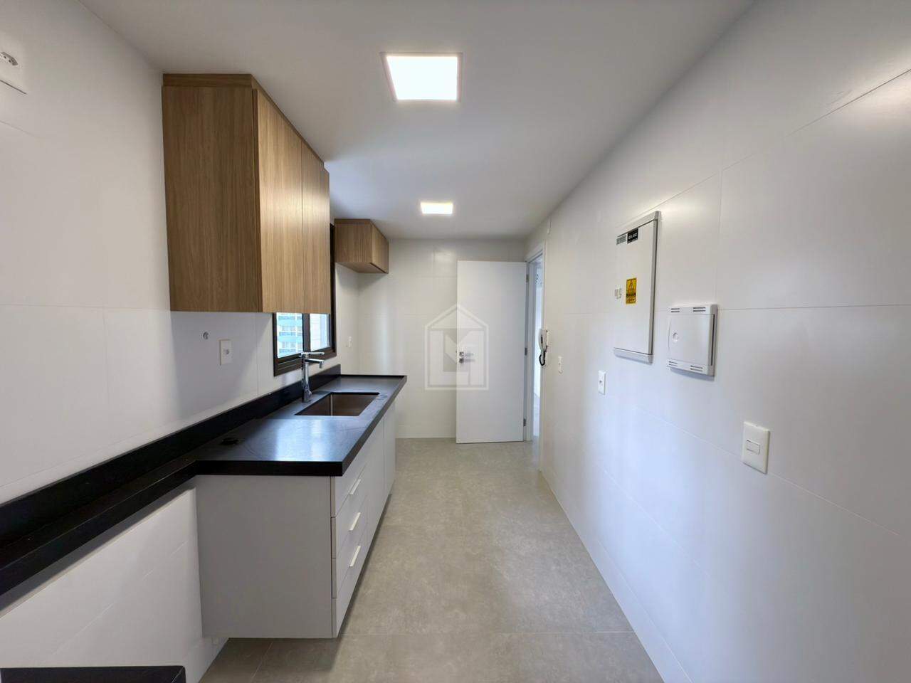 Apartamento à venda com 3 quartos, 120m² - Foto 15