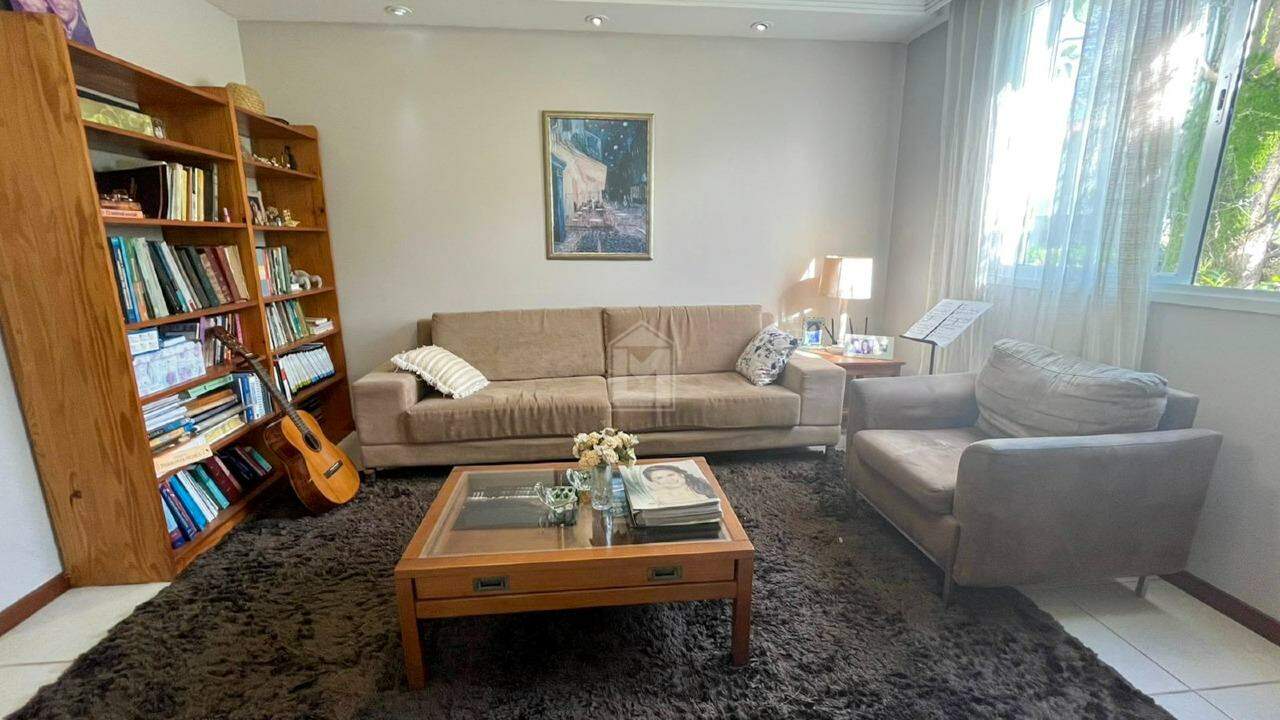 Casa, 4 quartos, 260 m² - Foto 3