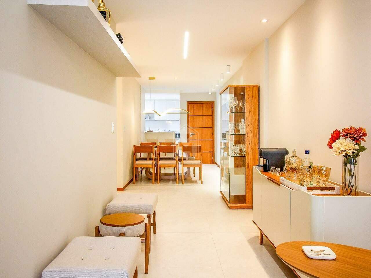 Apartamento, 3 quartos, 100 m² - Foto 2