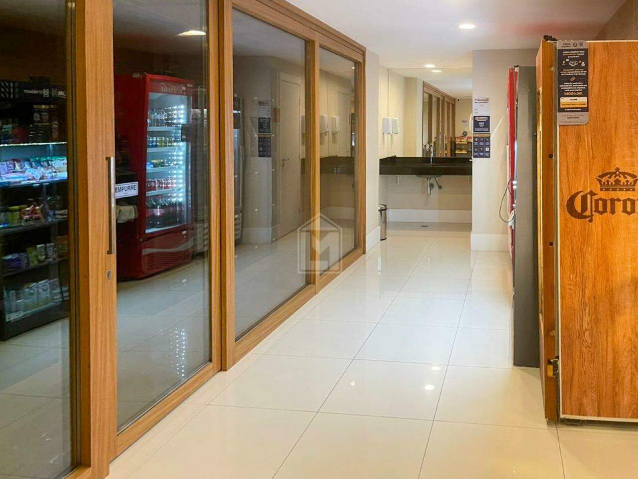 Apartamento para alugar com 4 quartos, 143m² - Foto 10