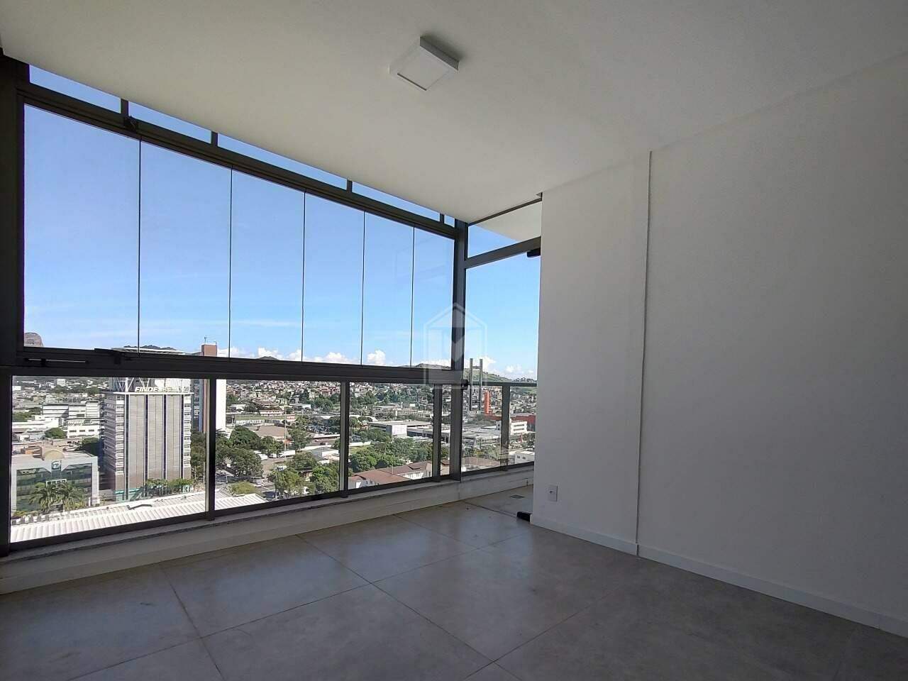 Apartamento para alugar com 2 quartos, 65m² - Foto 3