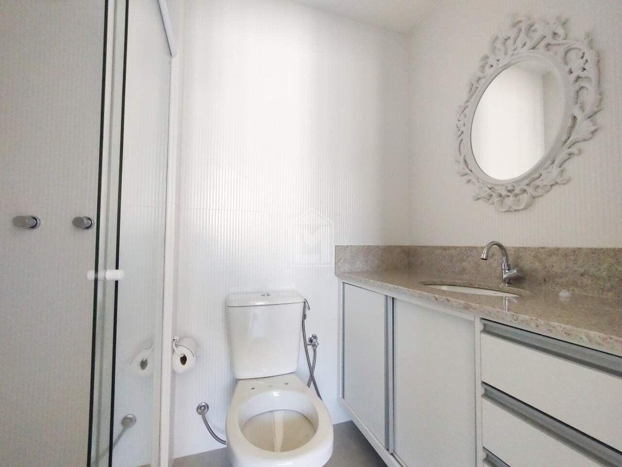 Apartamento para alugar com 2 quartos, 65m² - Foto 16