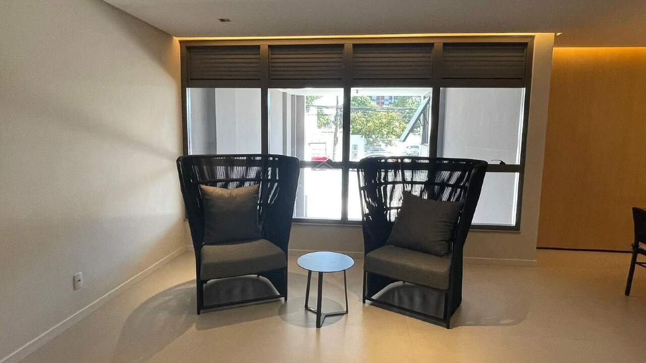 Apartamento para alugar com 2 quartos, 65m² - Foto 21