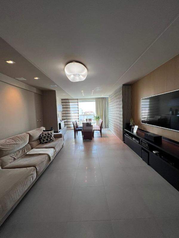 Apartamento para alugar com 2 quartos, 120m² - Foto 4