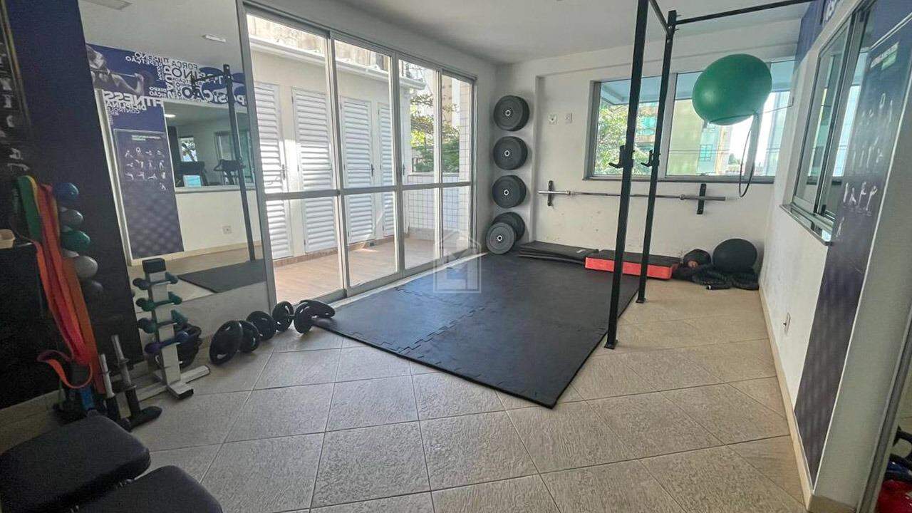 Apartamento para alugar com 2 quartos, 120m² - Foto 27