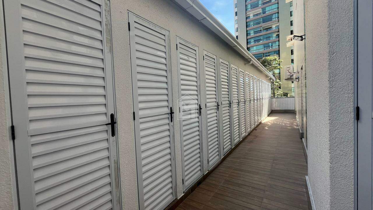 Apartamento para alugar com 2 quartos, 120m² - Foto 21