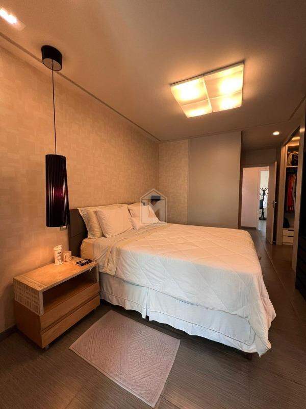 Apartamento para alugar com 2 quartos, 120m² - Foto 15