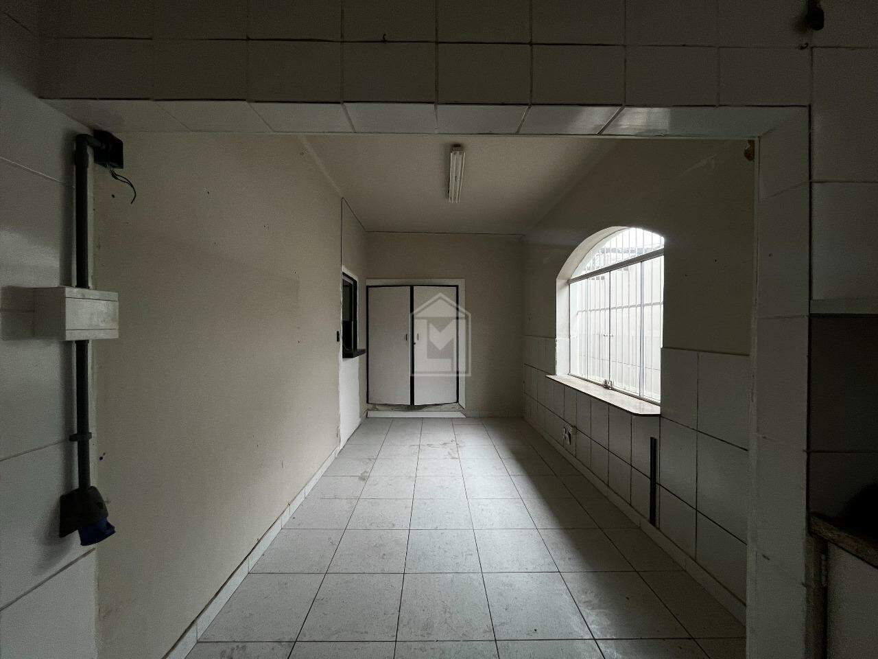 Casa para alugar com 3 quartos, 150m² - Foto 10
