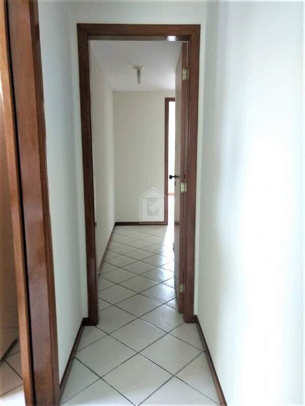 Apartamento para alugar com 3 quartos, 112m² - Foto 9