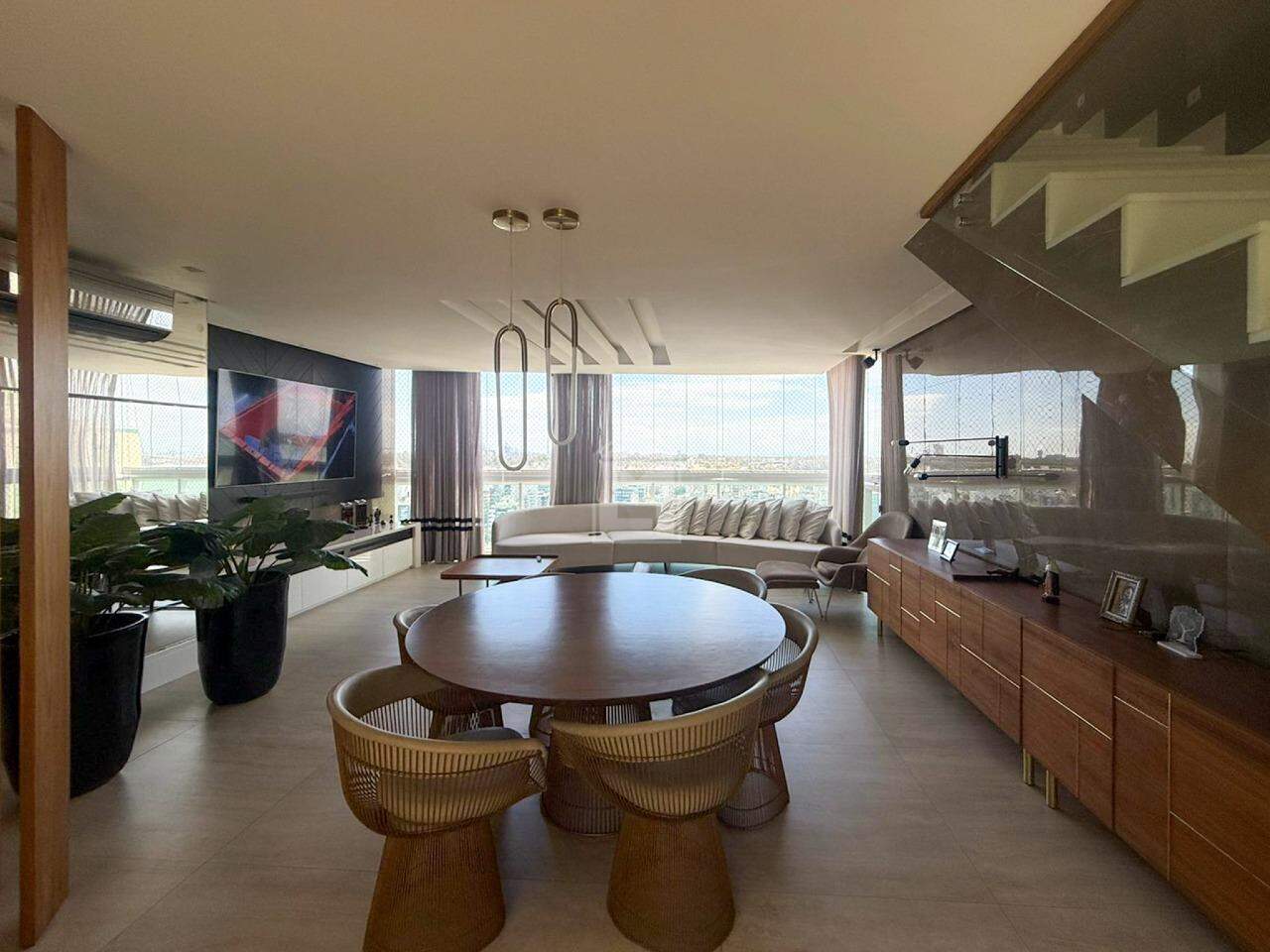 Cobertura à venda com 3 quartos, 232m² - Foto 3