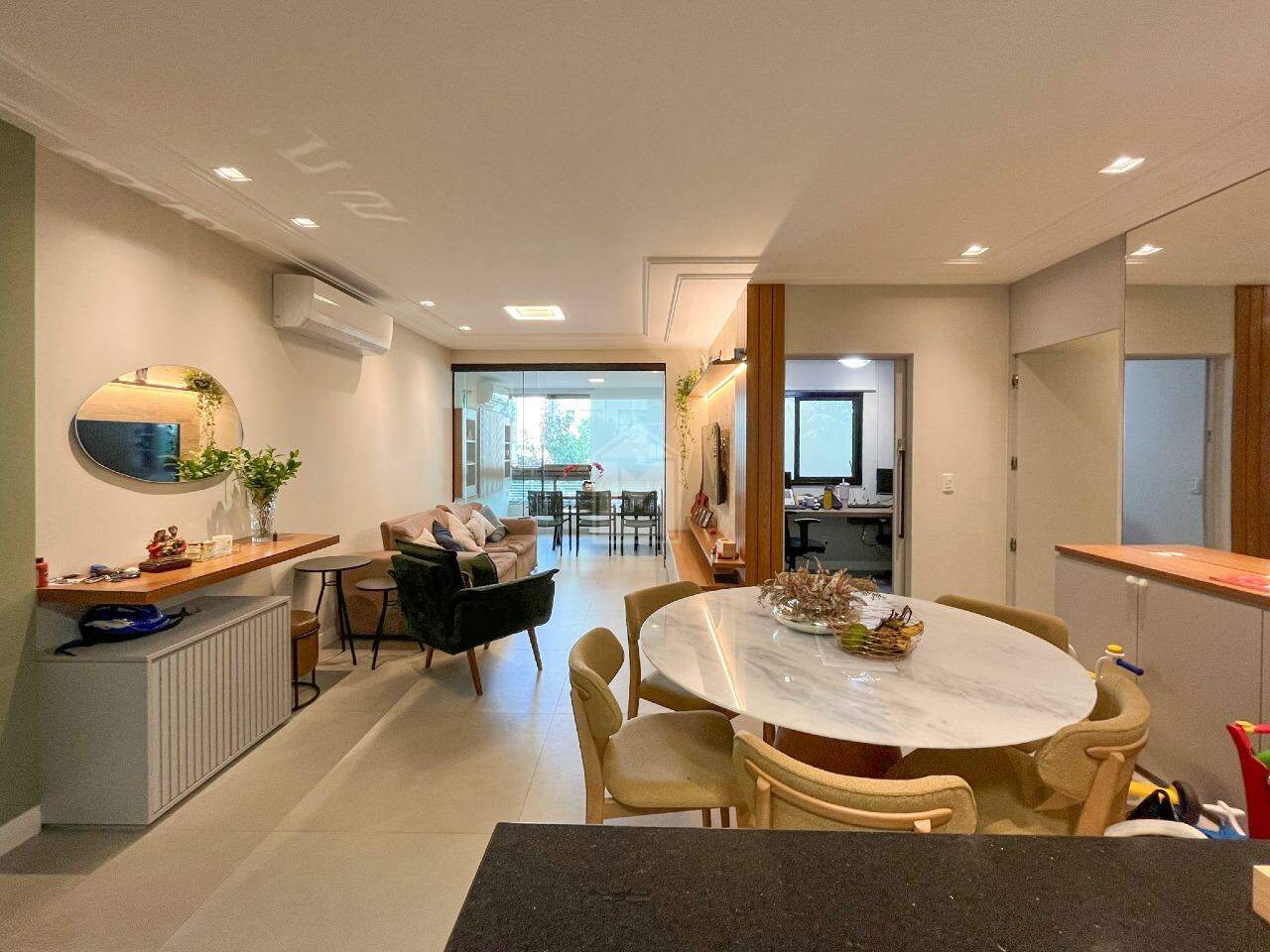 Apartamento, 4 quartos, 115 m² - Foto 1