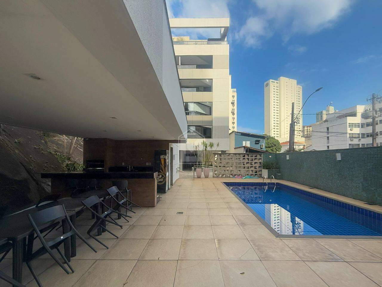 Apartamento, 3 quartos, 160 m² - Foto 1