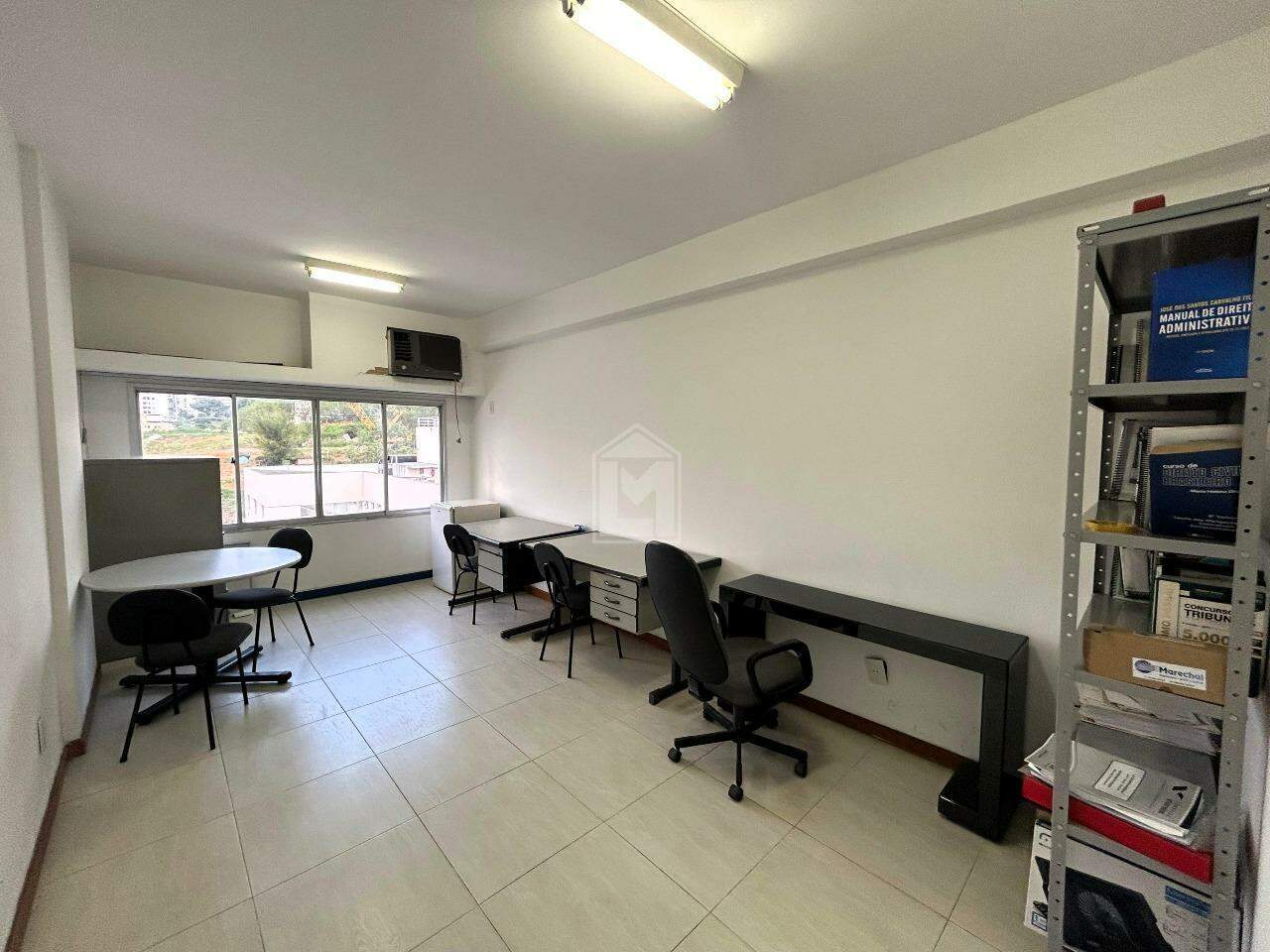 Sala-Conjunto, 30 m² - Foto 1