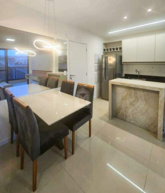 Apartamento à venda com 2 quartos, 79m² - Foto 1