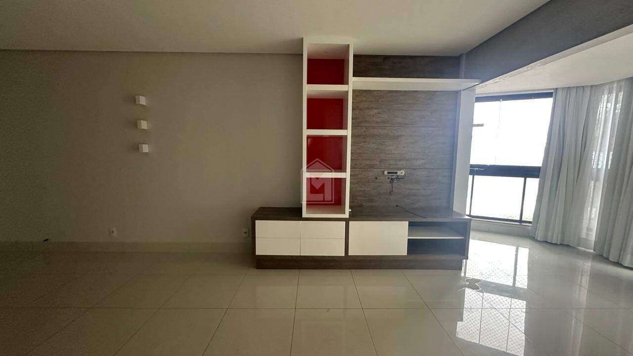 Apartamento, 4 quartos, 217 m² - Foto 2