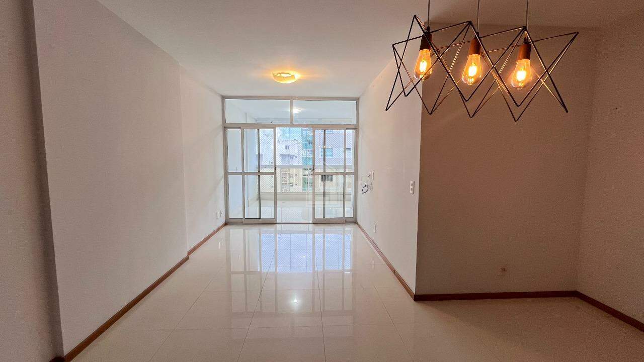 Apartamento, 3 quartos, 100 m² - Foto 2