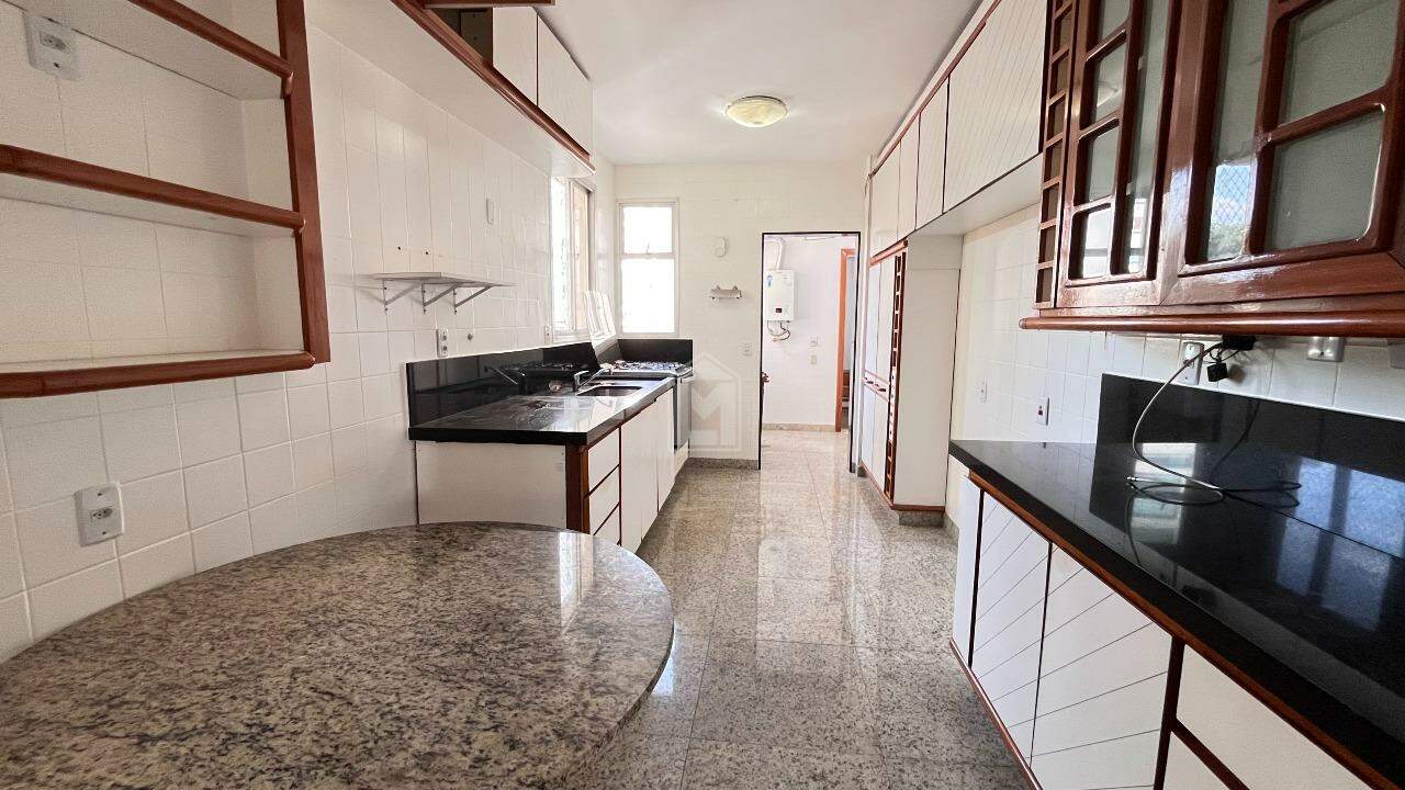 Apartamento, 3 quartos, 192 m² - Foto 4