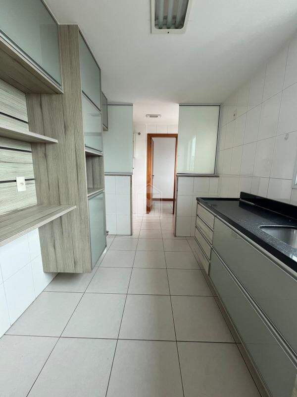 Cobertura, 4 quartos, 240 m² - Foto 4