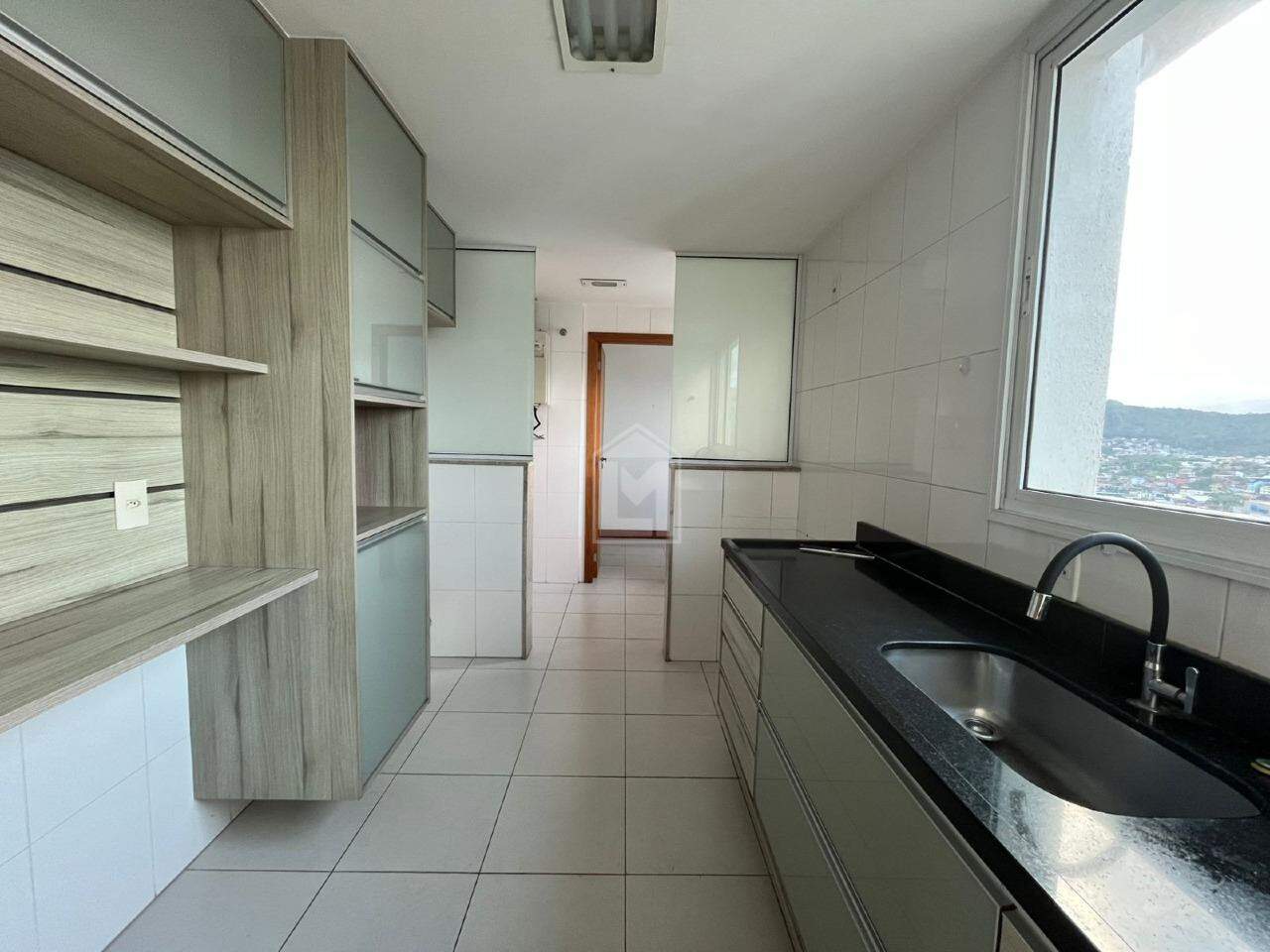 Cobertura, 4 quartos, 240 m² - Foto 3